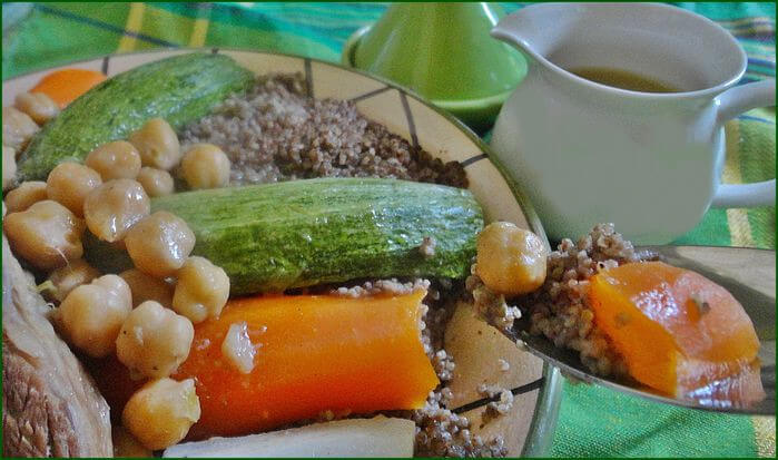Mzayet (couscous au blé fermenté)